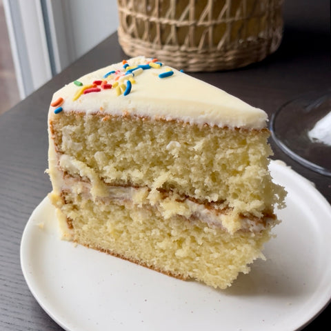 Vanilla Cake with American Buttercream Frosting